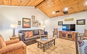Relaxing Rural Harrison Home - 11 Mi To Town